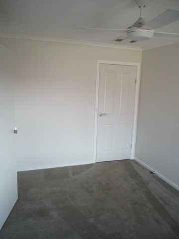 Available immediately - Photo 5