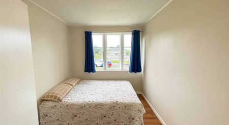 Panmure bargain! - Photo 2