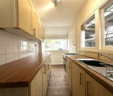 Barrows Lane, Birmingham, B26 - Photo 4