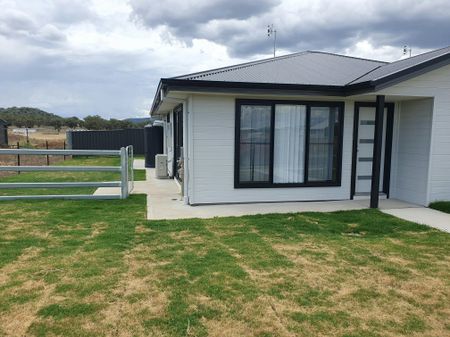 ONE BEDROOM GRANNY FLAT IN MOORE CREEK - Photo 5