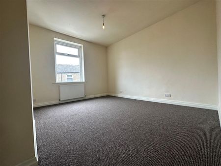 2 bed terraced house to rent in Parkinson Street, Burnley, BB11 - Photo 4