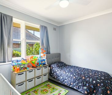 Family home on South Grafton Hill - Photo 3