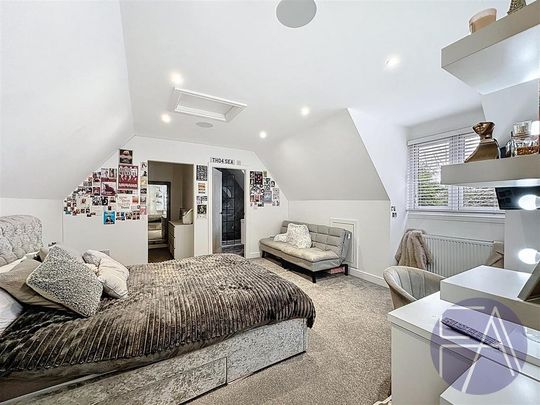 3 bedroom semi-detached house to rent - Photo 1