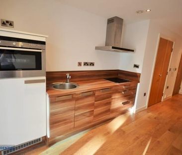 1 bedroom flat to rent - Photo 3