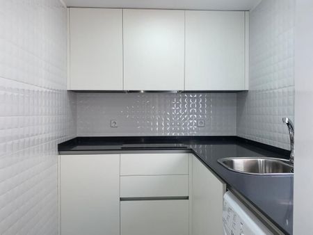 Piso de alquiler en De Los Mostenses, Universidad - Malasaña - Photo 3