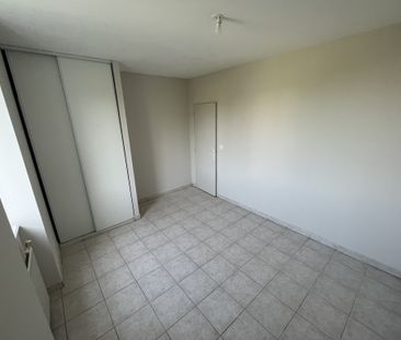 Location Appartement 3 pièces 53m² RODEZ 12000 - Photo 2