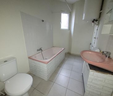 Location Appartement 1 pièce 46m² VALENCIENNES 59300 - Photo 5