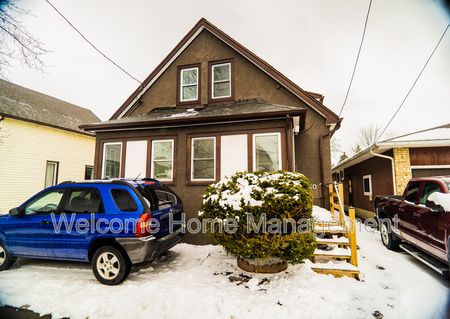 $1,595 / 2 br / 1 ba / Practical and Lovely Upper Unit in Welland! - Photo 5