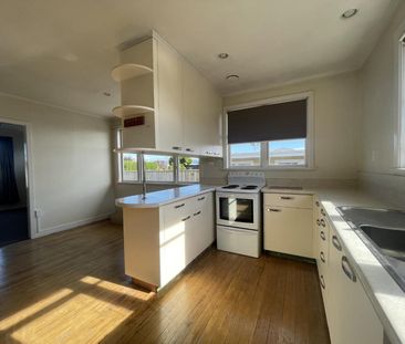 Charming 3-Bedroom Home for Rent in Blenheim - Photo 6