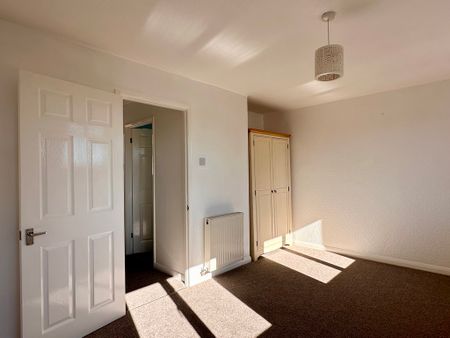 Poole, Dorset - Photo 4