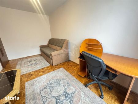 Apartament 4 camere cu balcon zona Cedonia - Photo 4