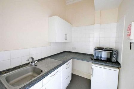 Byron Road, Worthing, BN11 - Photo 2