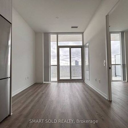 Hwy7-Brand New Modern 1Bedroom 1Bathroomm - Photo 1