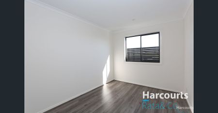 The Perfect Blend of Style, Space & Location! - Photo 4