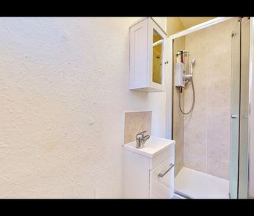 Studio Flat, Golders Green Road, NW11 - Photo 5