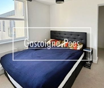 Festival Place, RG21 - Photo 3