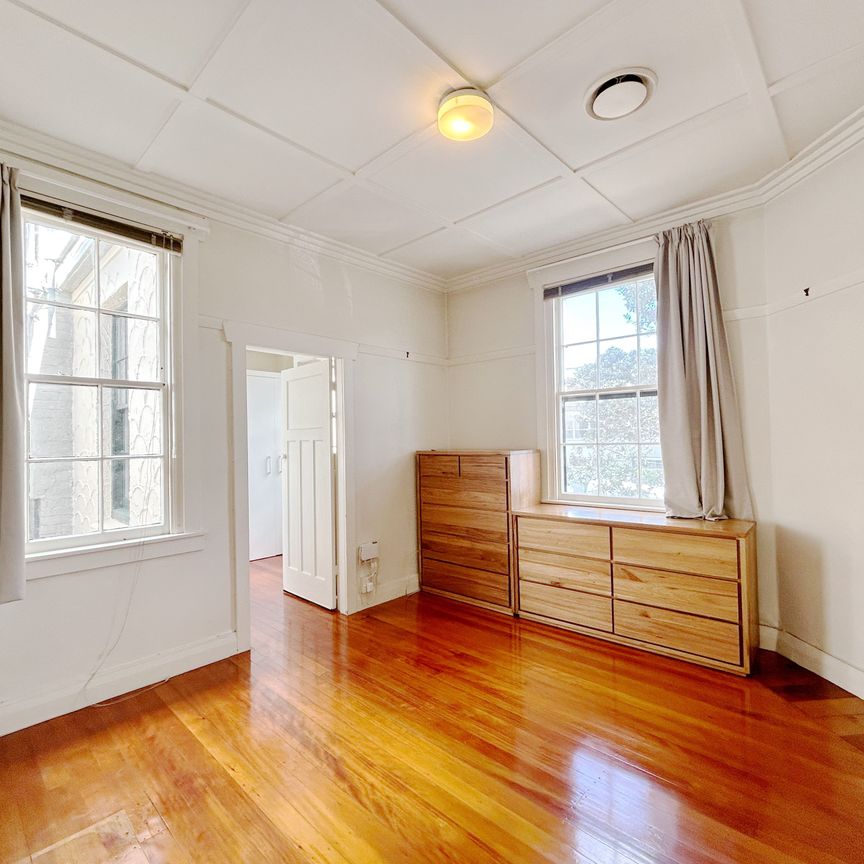 Charming Apartment Gem on Newton Road, Mount Eden! - Photo 1