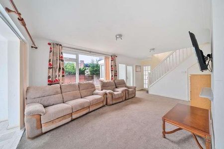 Southwood Road, Hayling Island, PO11 - Photo 2