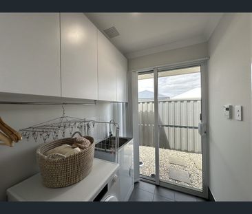 3 Limahuli Way, Lakelands, WA 6180 - Photo 4