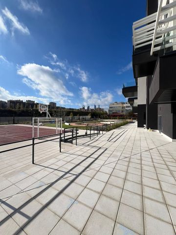 Piso de alquiler en Calle Calle de Dulce Chacón, 25, Virgen del Cortijo - Manoteras - Photo 2