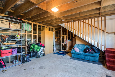 Beautiful 3BR Home in Popular Belleknowes! - Photo 4