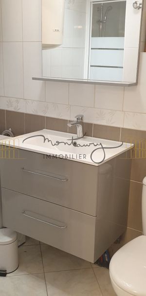 Location Appartement 1 pièce 16m² NIMES 30900 - Photo 1