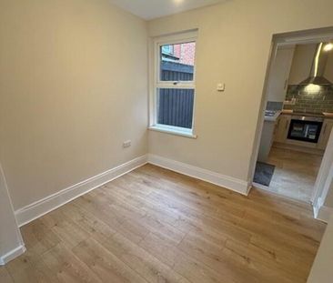 23 Parkgate Parade, Sydenham, Belfast, BT4 1ET - Photo 1