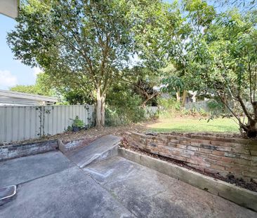 48 Mountain View Parade, New Lambton Heights - Photo 3