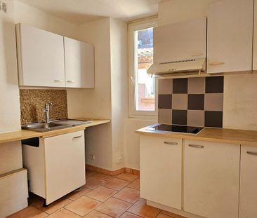 Location Appartement 2 pièces 42m² GONFARON 83590 - Photo 1