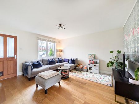 3 bedroom terraced house to rent - Photo 2