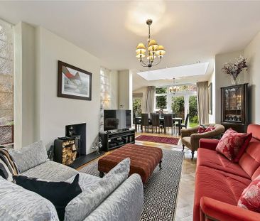 5 bedroom detached house to rent - Photo 1