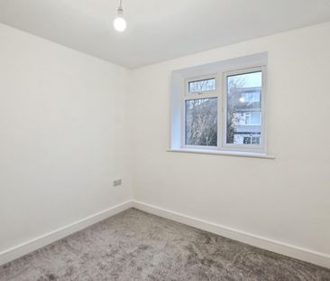 4 bedroom House To Let - Photo 4