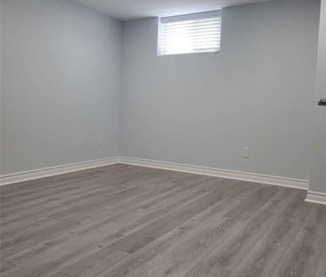 For Lease - 15 Ridge Drive, Oakville, Ontario - Photo 2