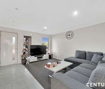 Spacious Family Home !! - Photo 6