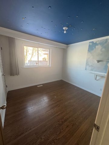 For Lease - 12 Caines Avenue Unit# Main Flr, Toronto, Ontario - Photo 3