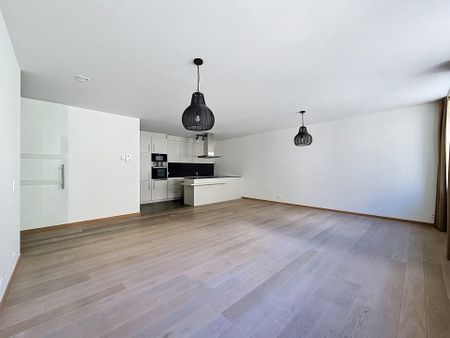 Flat - for rent - Photo 4
