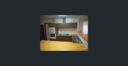 Modern Family Home for Rent $800 - Kardinya - Photo 5