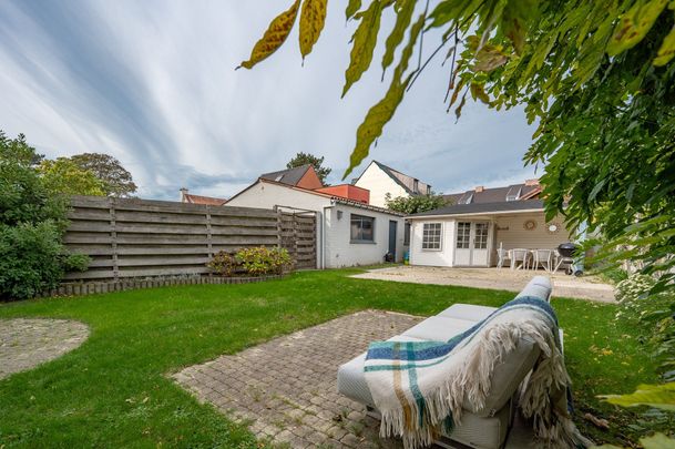 Gemeubeld: cozy woning met veel leuke troeven op een rustige locatie te Knokke! - Photo 1