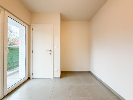 Gezellig 2-slpk appartement met terras, autostaanplaats, Torhout - Photo 4