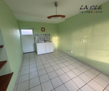 Location Maison 7 pièces 180m² COULONGES SUR L AUTIZE 79160 - Photo 3