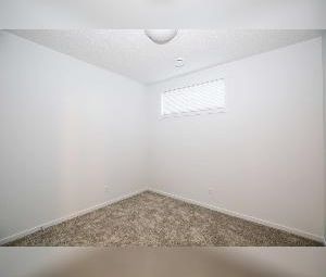 1 Bed 1 Bath Chappelle SW Edmonton Suite For Rent - Photo 4