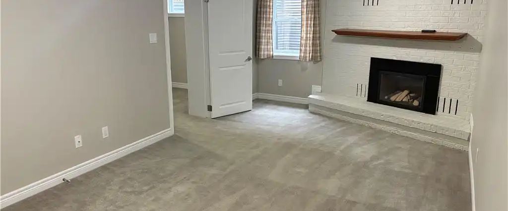 206 DIXON Street — 2 Bedroom - Photo 1