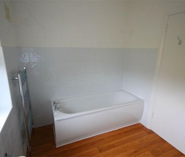 5 bedroom detached house to rent - Photo 5