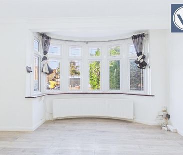 6 bedroom semi-detached house to rent - Photo 1