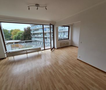 Charmante en recent gerenoveerde studio met slaaphoek en terras. - Foto 2