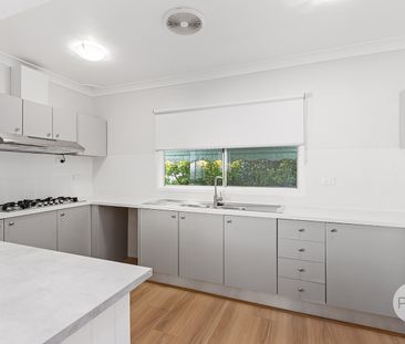 24 Wonoona Parade West, Oatley NSW 2223 - House For Rent | Domain - Photo 4