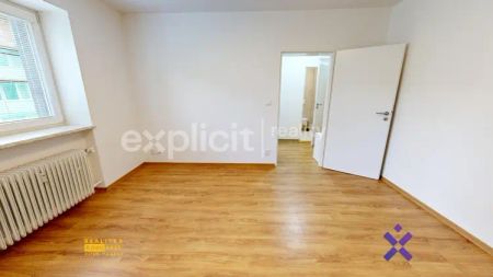 Pronájem bytu 1+1 31 m - Fotografie 2