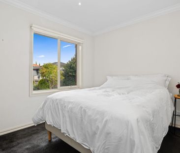 1/145 Banksia Street, Ivanhoe VIC 3079 - Photo 5