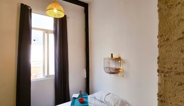 Carrer de Quart, Valencia, Valencian Community 46001 - Photo 1