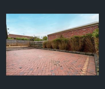 10 Shannon Place, Langwarrin, Vic 3910 - Photo 6